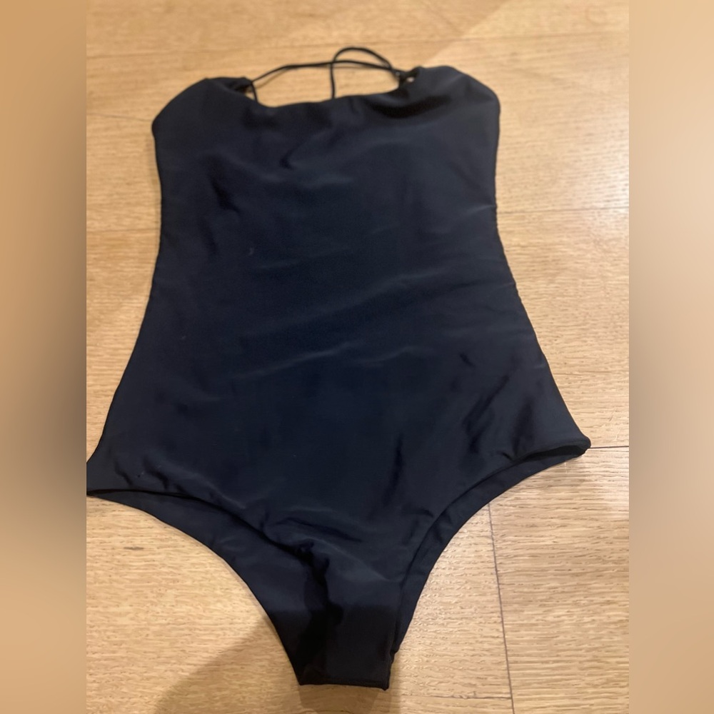 Mikoh One Piece